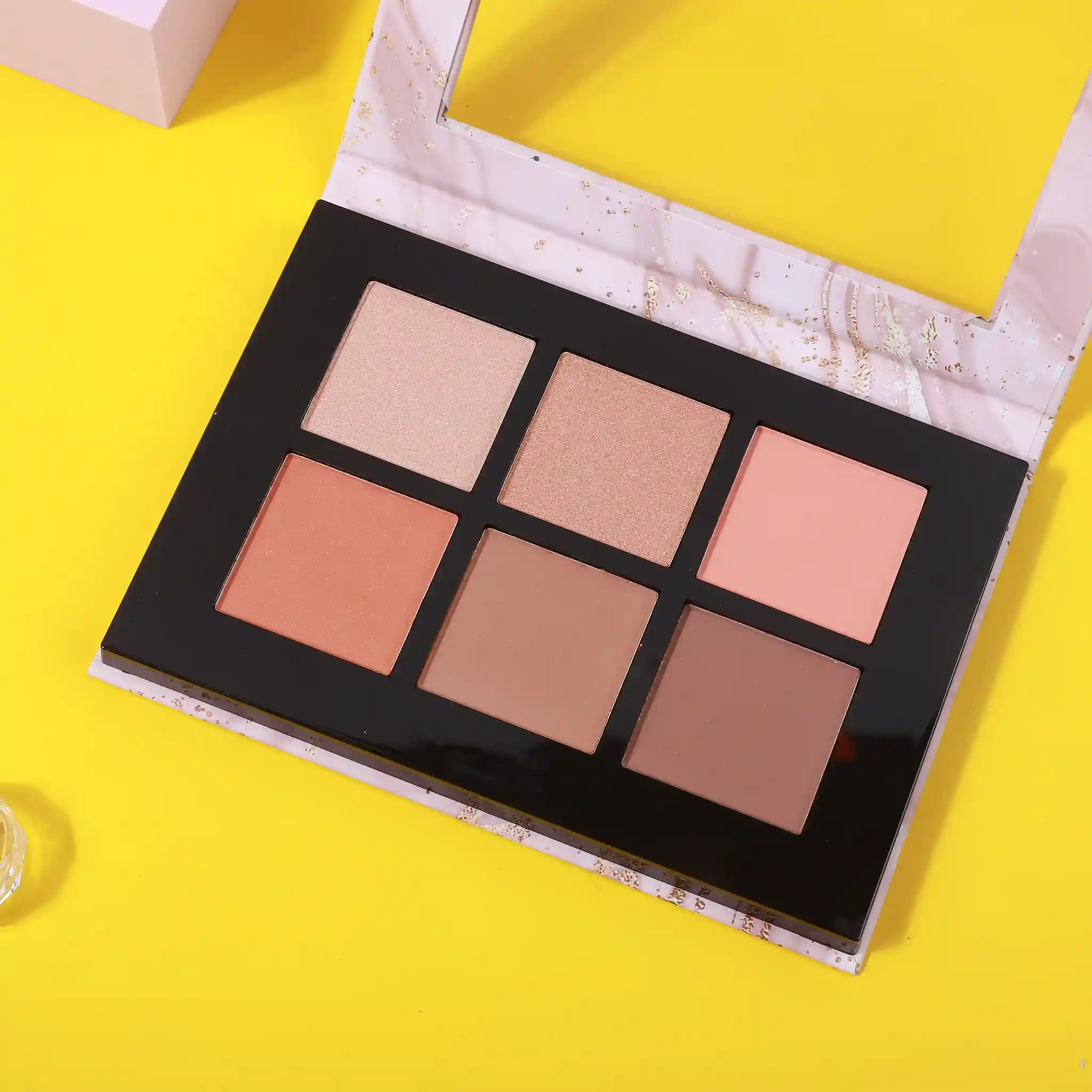 Blush Bronze Highlight Palette - Image 4