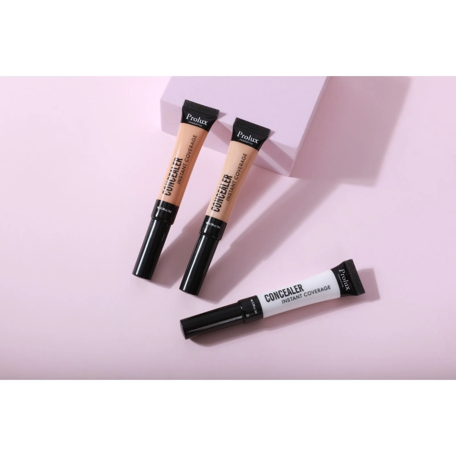 Instant Coverage Concealer - Image 3